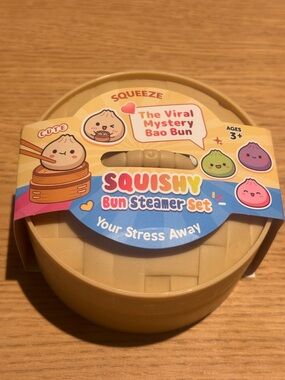 Squishy Bun Steamer Set - Bun Stress Toy